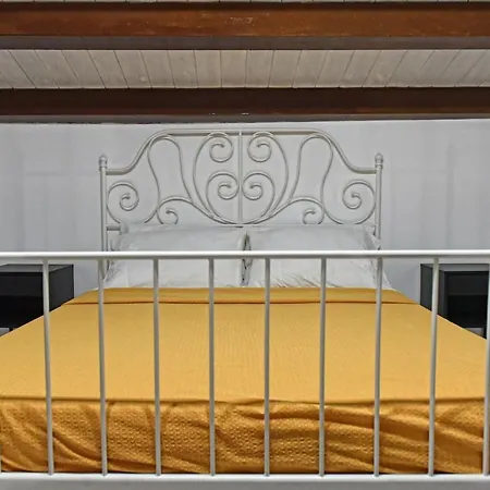 Apartment La Casetta Di Noto-hosted By Sweetstay