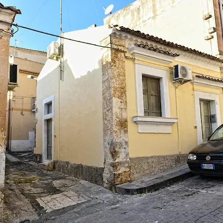 La Casetta Di Noto-hosted By Sweetstay Apartment Noto